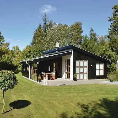 Three-bedroom Holiday In Hadsund Feriehus *