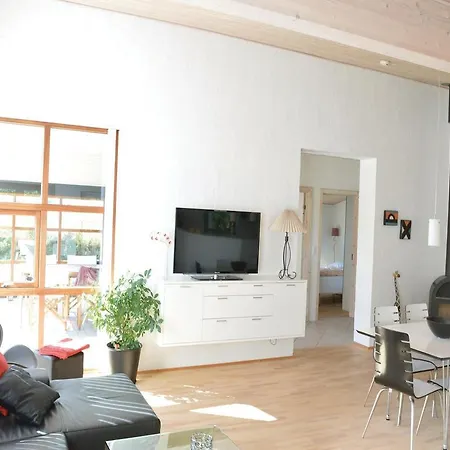 Feriehus Three-bedroom Holiday In Hadsund