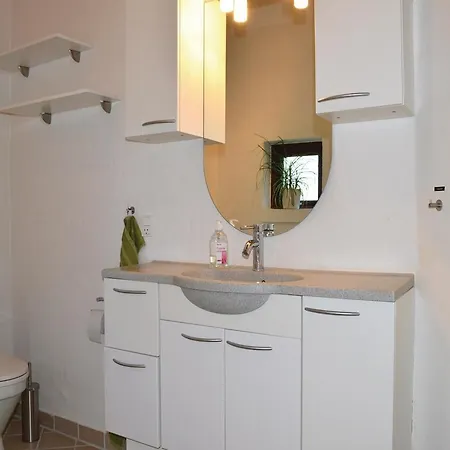 Feriehus Three-bedroom Holiday In Hadsund *